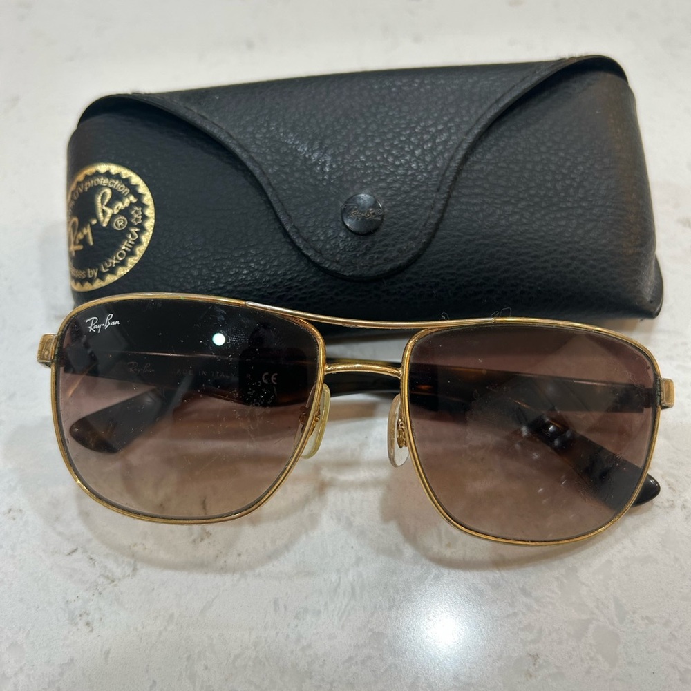 Ray-Ban sunglassess-Women